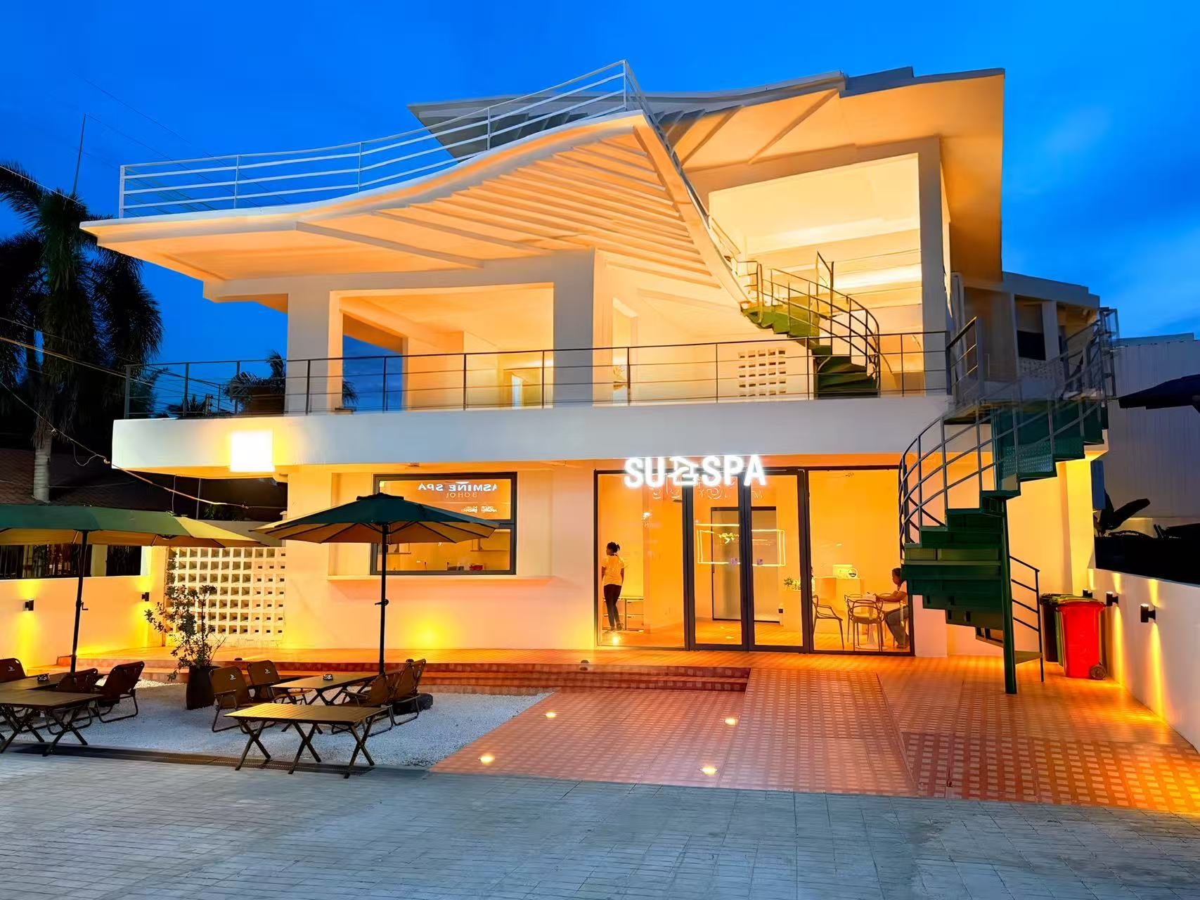 SU SPA